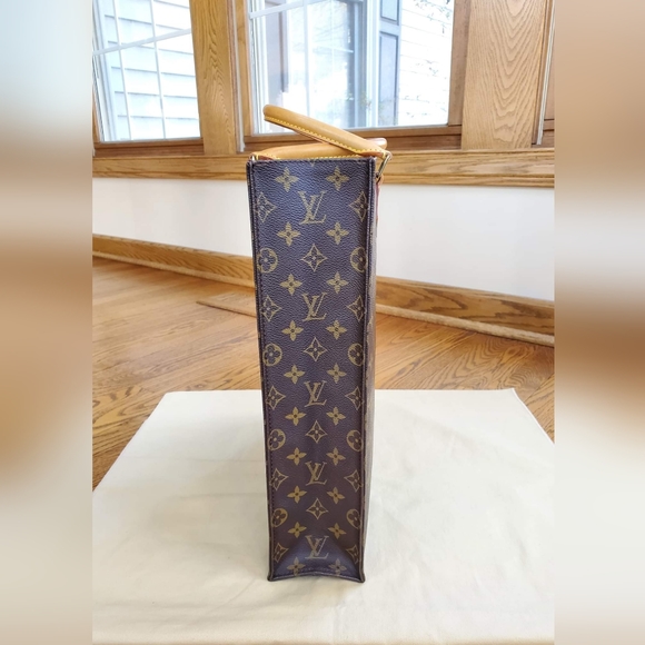 Louis Vuitton Sac Plat Handbag - Picture 4 of 16